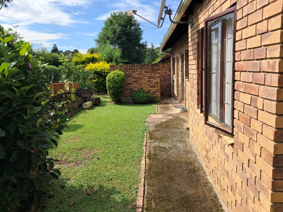 3 Bedroom Property for Sale in Greendale KwaZulu-Natal
