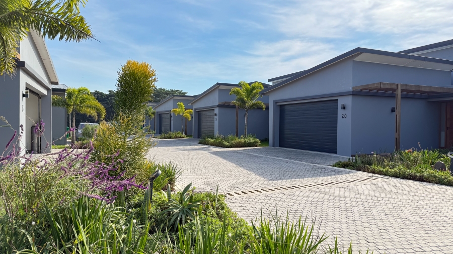 To Let 2 Bedroom Property for Rent in Salt Rock KwaZulu-Natal