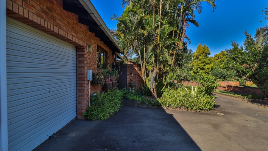 2 Bedroom Property for Sale in Montrose KwaZulu-Natal