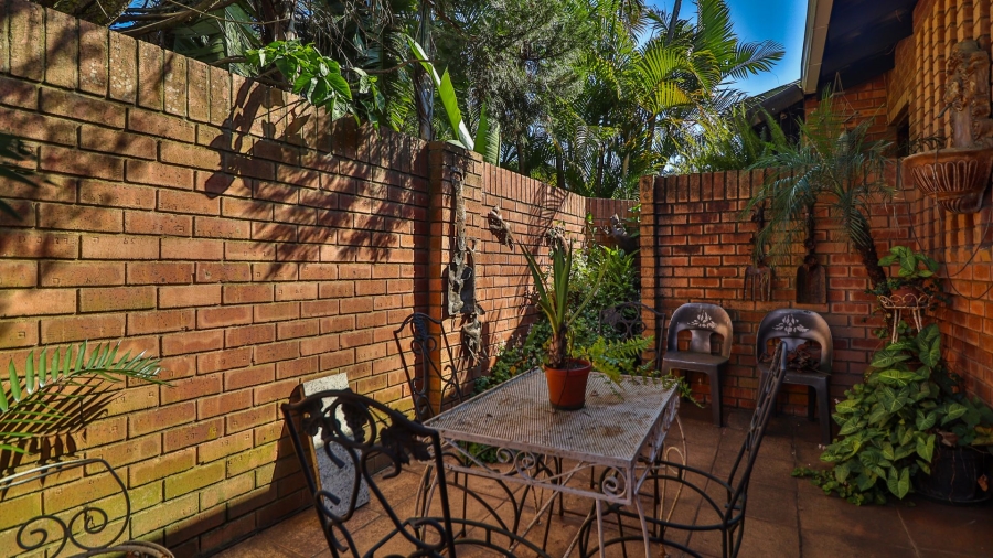 2 Bedroom Property for Sale in Montrose KwaZulu-Natal