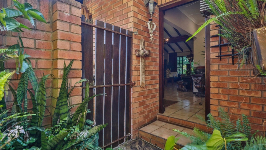 2 Bedroom Property for Sale in Montrose KwaZulu-Natal