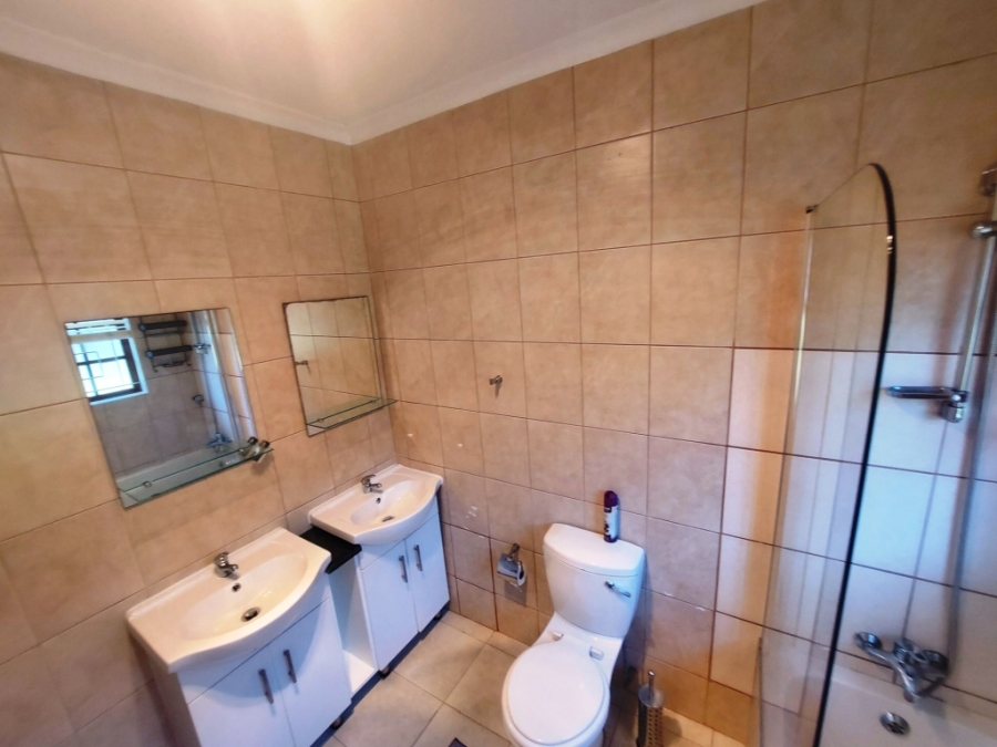 2 Bedroom Property for Sale in Shelly Beach KwaZulu-Natal