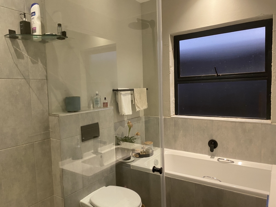 To Let 2 Bedroom Property for Rent in Palm Lakes Estate KwaZulu-Natal