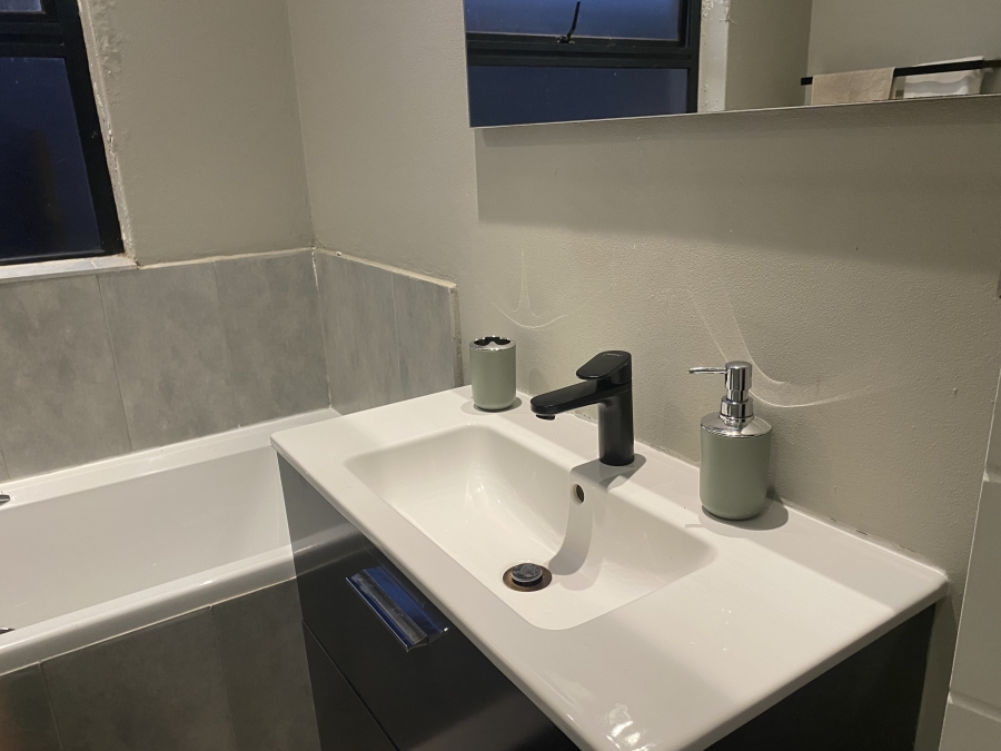 To Let 2 Bedroom Property for Rent in Palm Lakes Estate KwaZulu-Natal