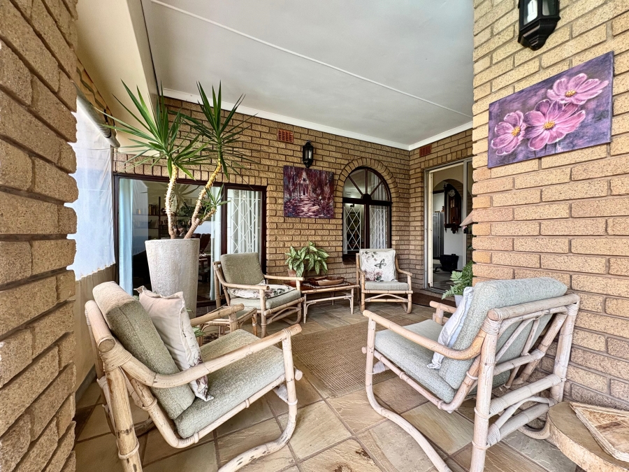 4 Bedroom Property for Sale in Salt Rock KwaZulu-Natal