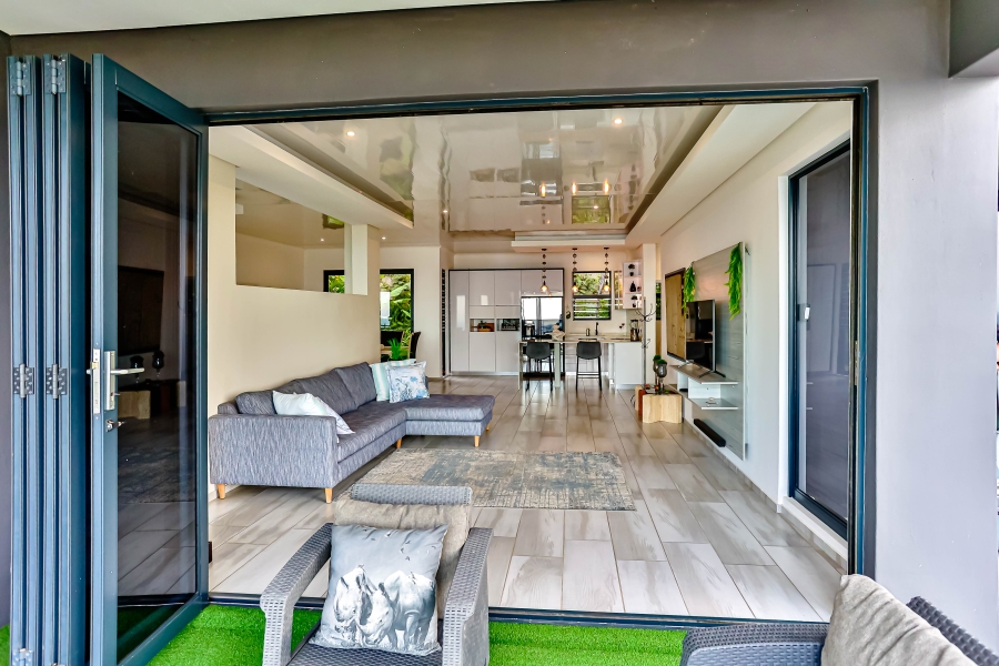 5 Bedroom Property for Sale in Ballito Central KwaZulu-Natal