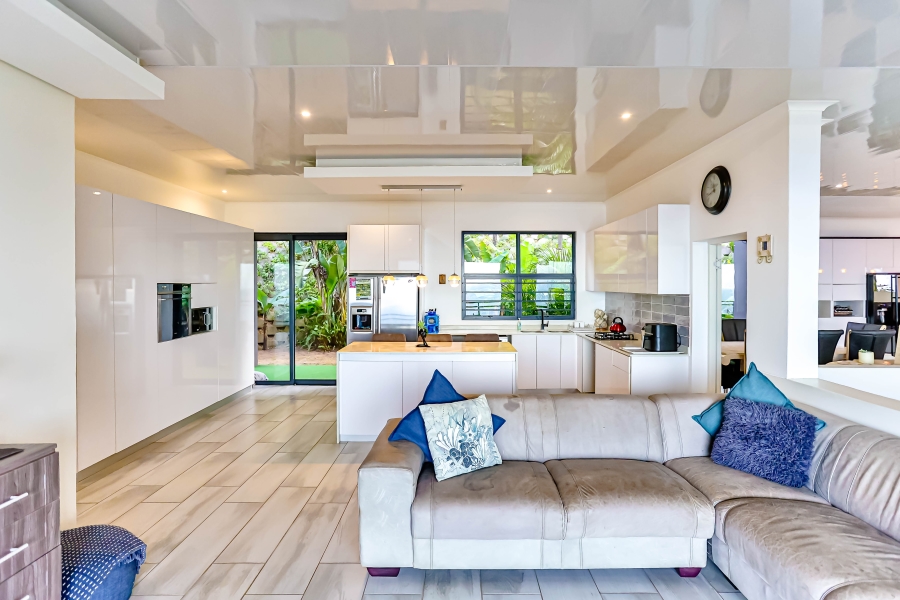 5 Bedroom Property for Sale in Ballito Central KwaZulu-Natal