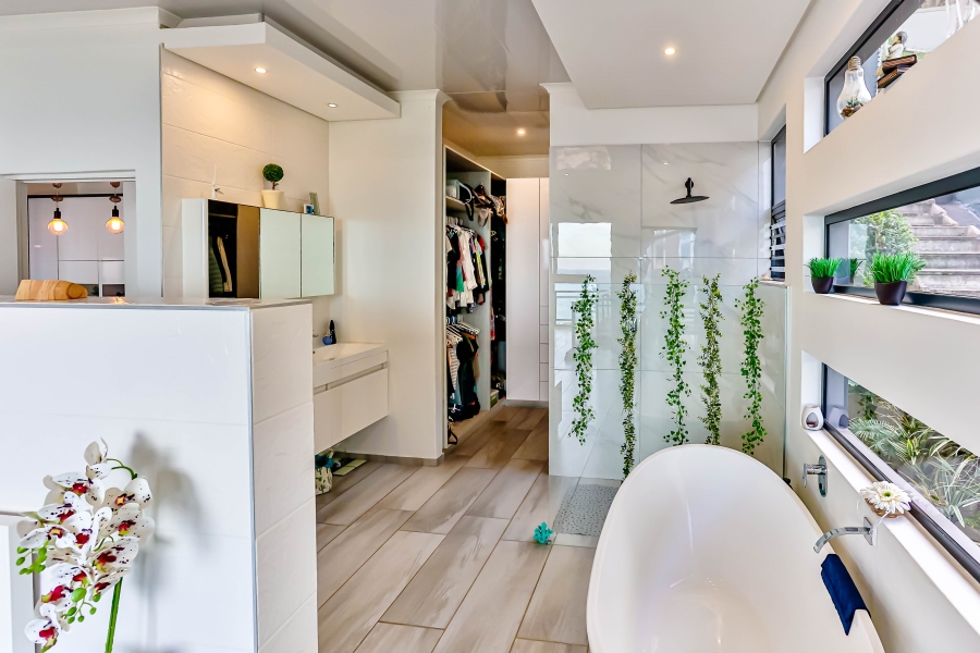5 Bedroom Property for Sale in Ballito Central KwaZulu-Natal