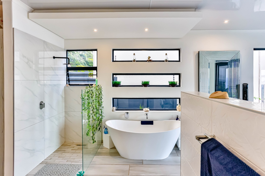 5 Bedroom Property for Sale in Ballito Central KwaZulu-Natal