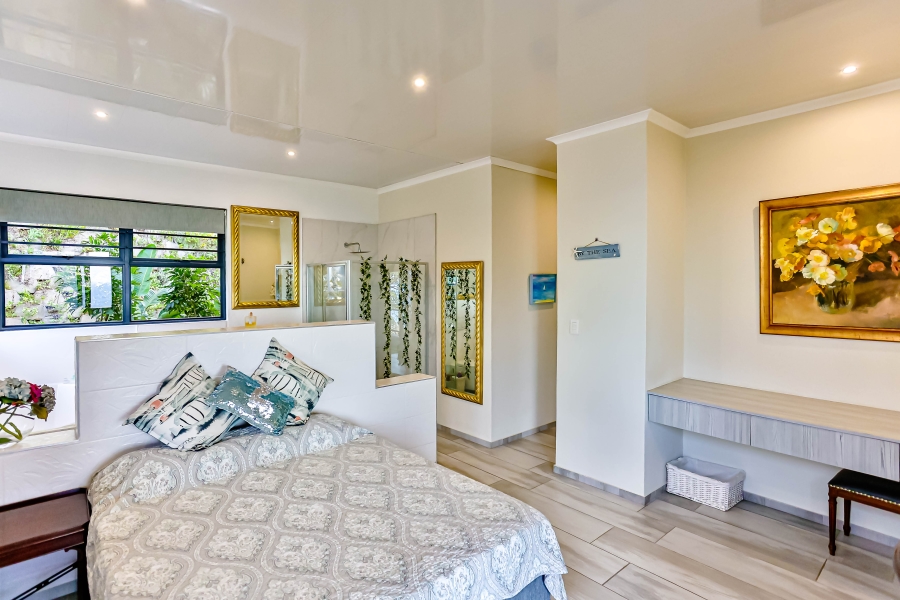 5 Bedroom Property for Sale in Ballito Central KwaZulu-Natal
