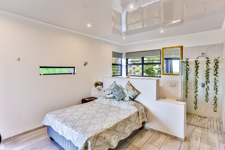 5 Bedroom Property for Sale in Ballito Central KwaZulu-Natal