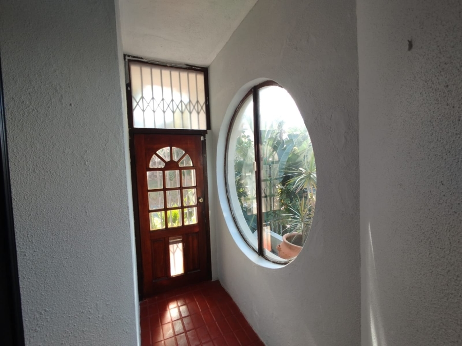 6 Bedroom Property for Sale in Bluff KwaZulu-Natal