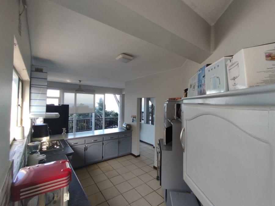 6 Bedroom Property for Sale in Bluff KwaZulu-Natal