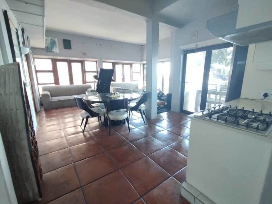 6 Bedroom Property for Sale in Bluff KwaZulu-Natal