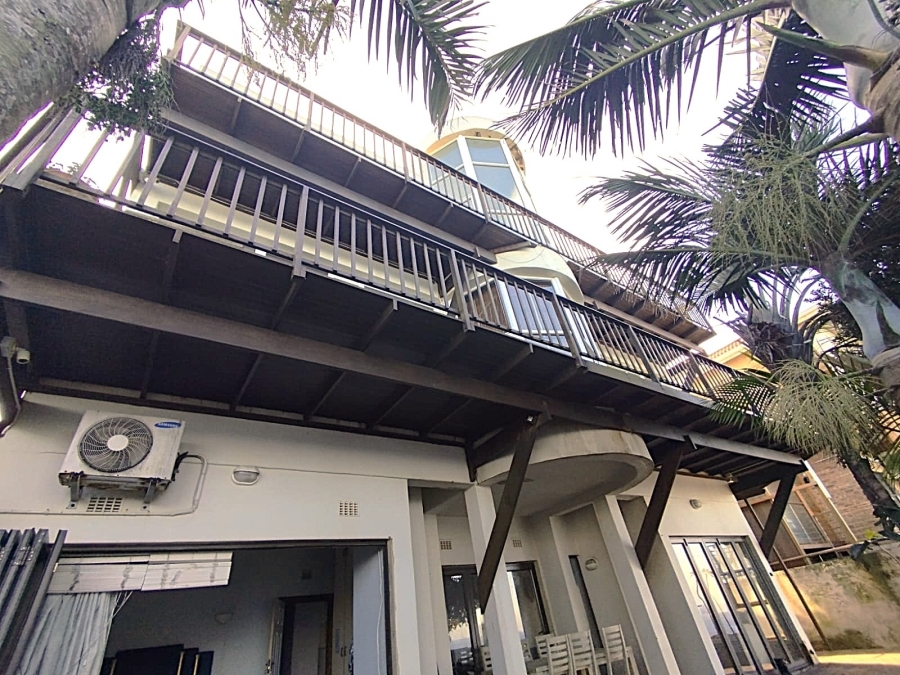 6 Bedroom Property for Sale in Bluff KwaZulu-Natal