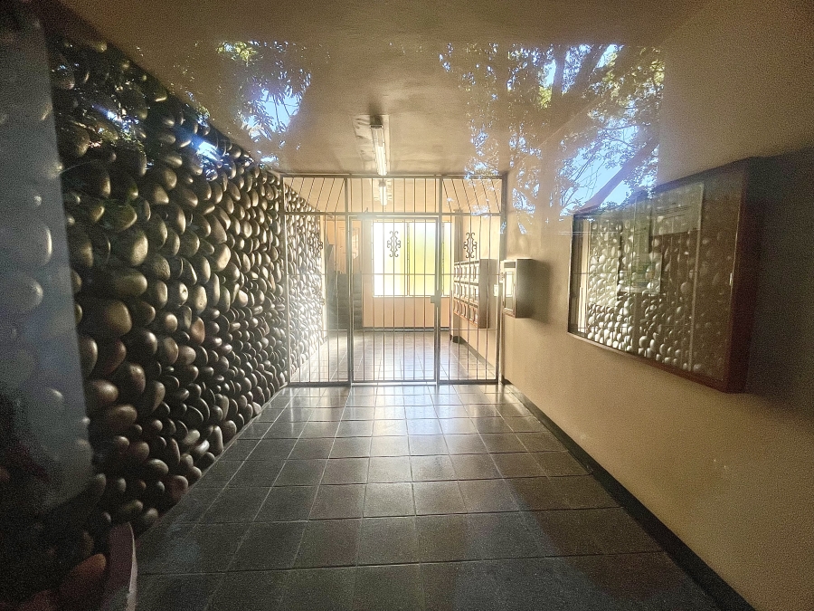 To Let 2 Bedroom Property for Rent in Umbilo KwaZulu-Natal