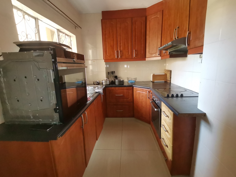 To Let 2 Bedroom Property for Rent in Umbilo KwaZulu-Natal