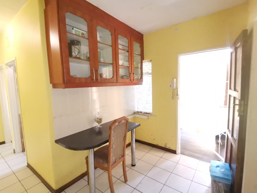 To Let 2 Bedroom Property for Rent in Umbilo KwaZulu-Natal