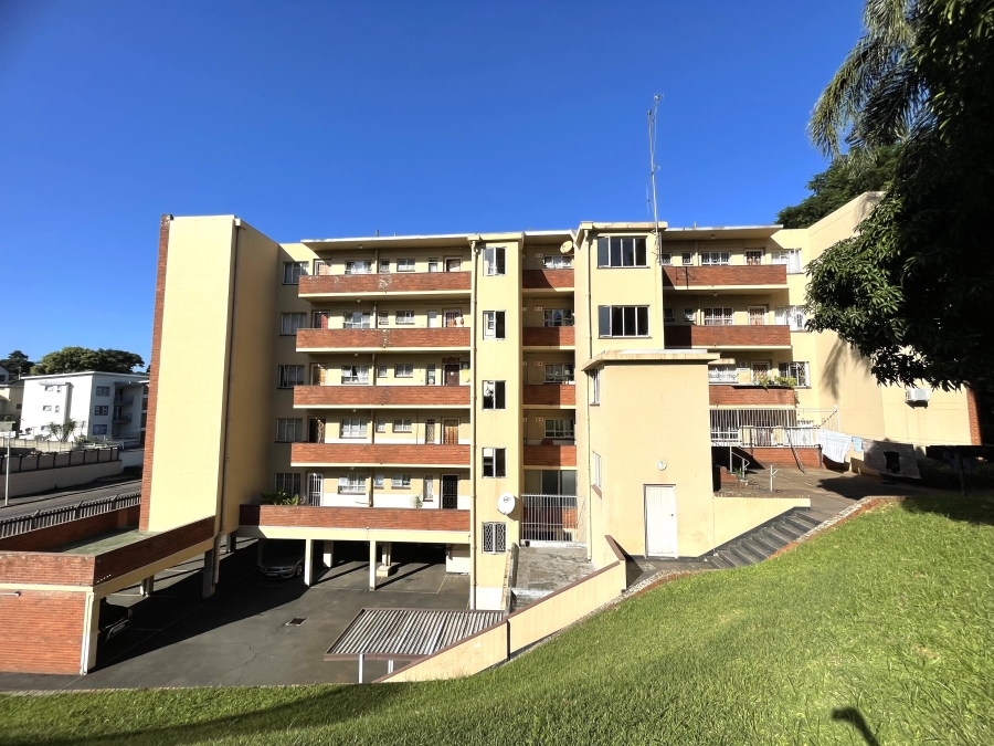 To Let 2 Bedroom Property for Rent in Umbilo KwaZulu-Natal