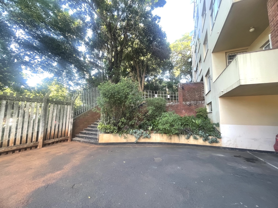 To Let 2 Bedroom Property for Rent in Umbilo KwaZulu-Natal