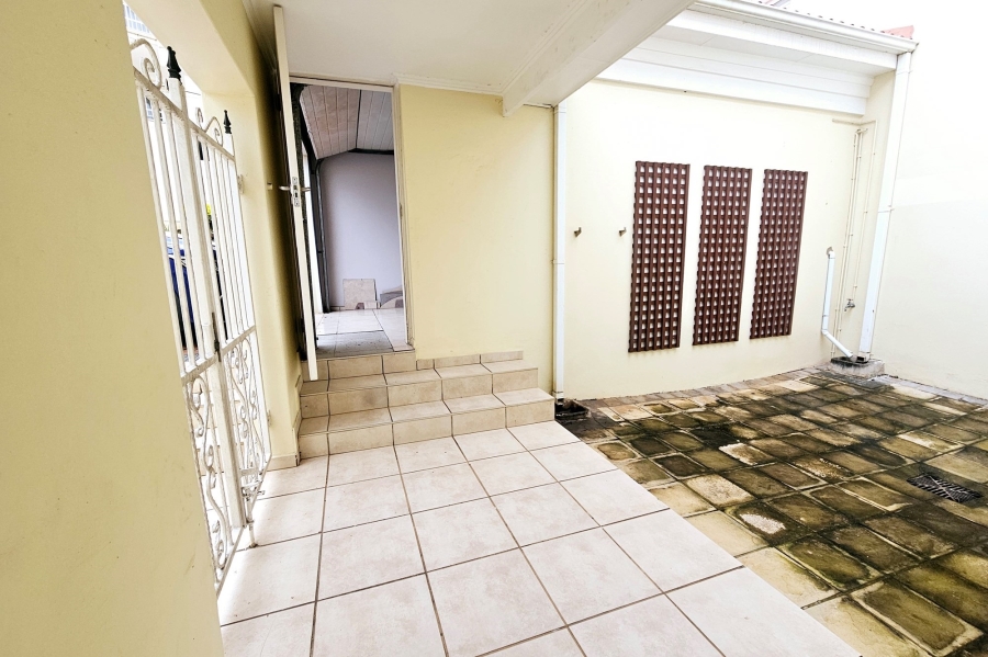 2 Bedroom Property for Sale in La Lucia Ridge KwaZulu-Natal