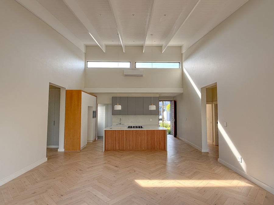 To Let 3 Bedroom Property for Rent in New Salt Rock City KwaZulu-Natal
