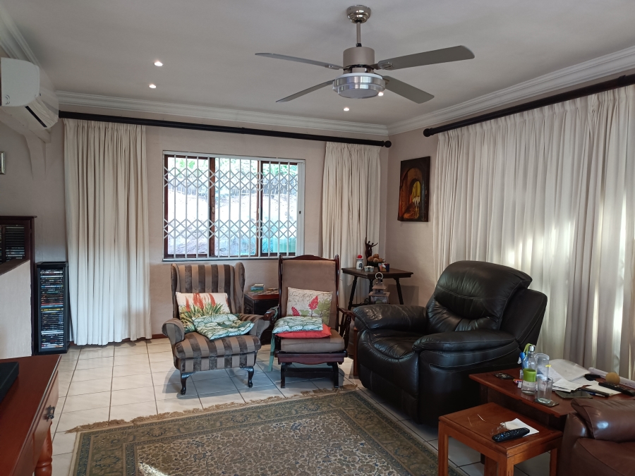 3 Bedroom Property for Sale in Amanzimtoti KwaZulu-Natal