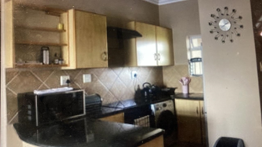 To Let 2 Bedroom Property for Rent in Umhlanga Ridge KwaZulu-Natal
