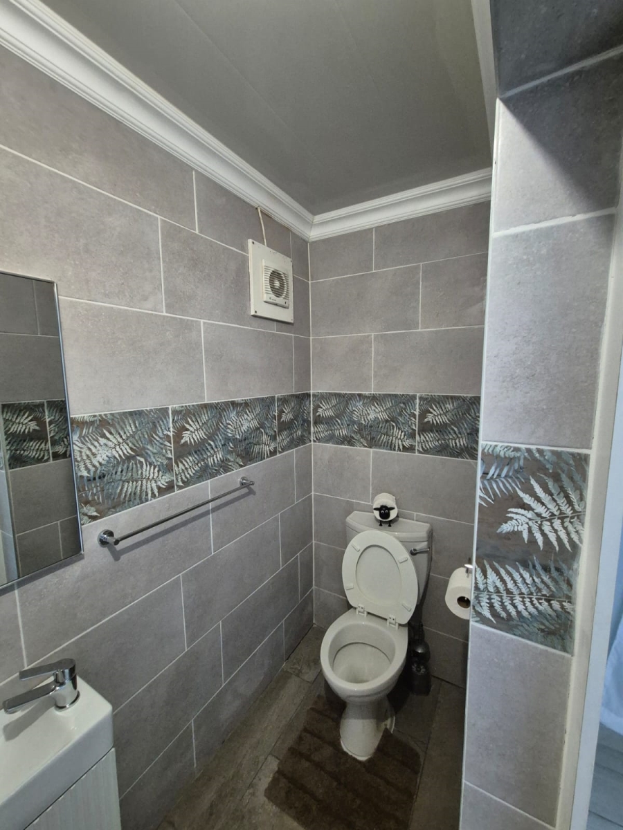 4 Bedroom Property for Sale in Chase Valley KwaZulu-Natal