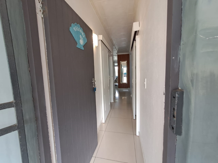To Let 2 Bedroom Property for Rent in Manaba Beach KwaZulu-Natal