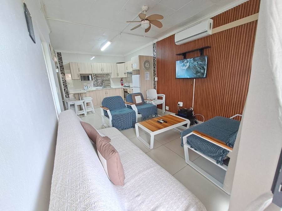 To Let 2 Bedroom Property for Rent in Manaba Beach KwaZulu-Natal