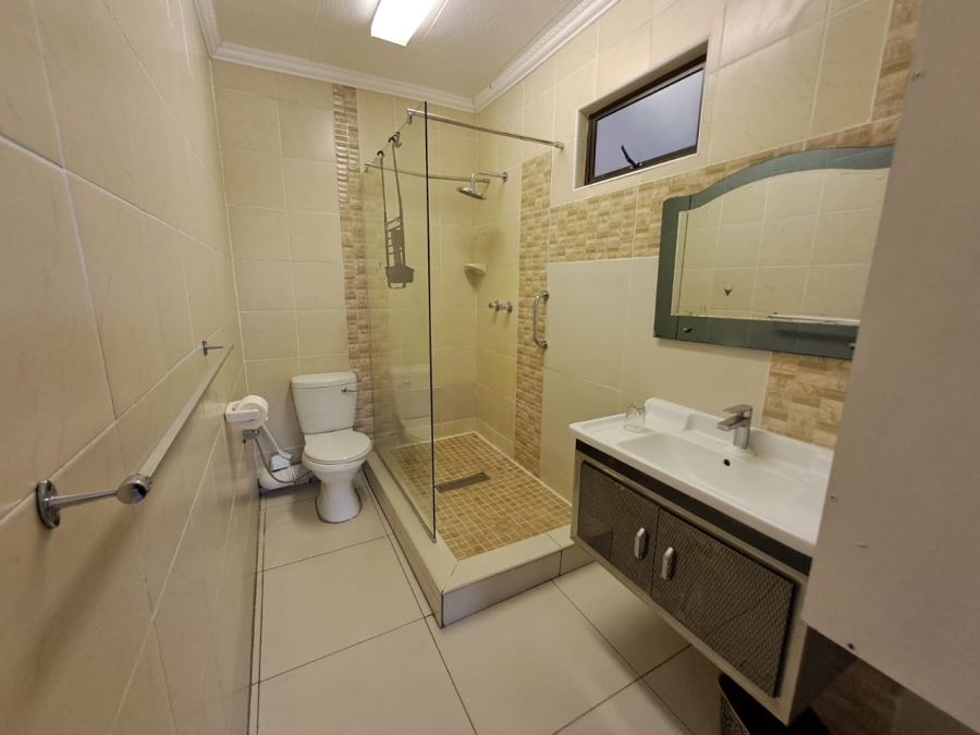 To Let 2 Bedroom Property for Rent in Manaba Beach KwaZulu-Natal