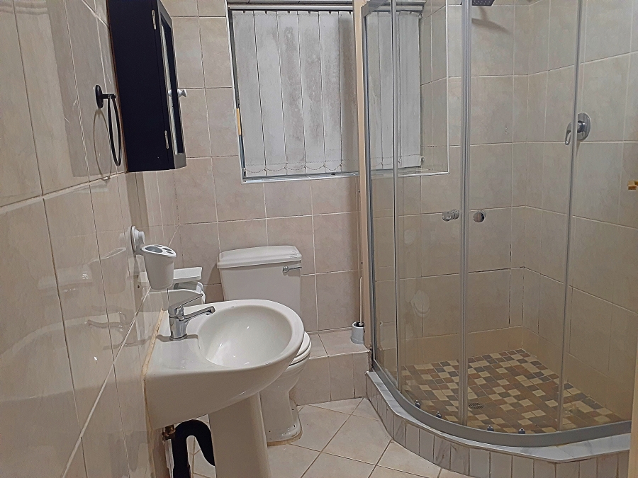 2 Bedroom Property for Sale in Athlone Park KwaZulu-Natal