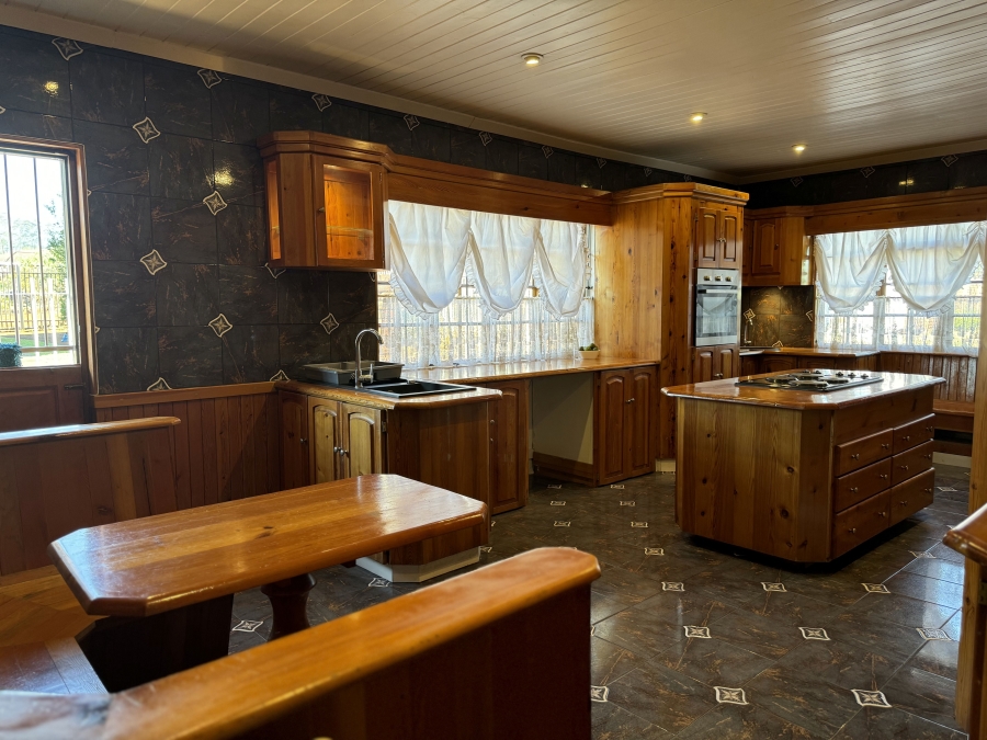 4 Bedroom Property for Sale in Howick West KwaZulu-Natal