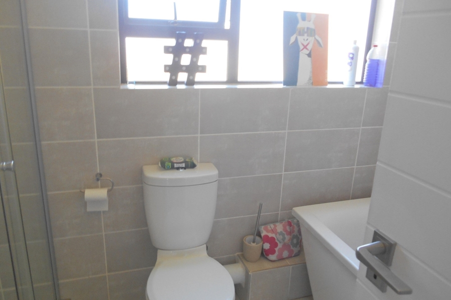 To Let 2 Bedroom Property for Rent in Ballito Central KwaZulu-Natal