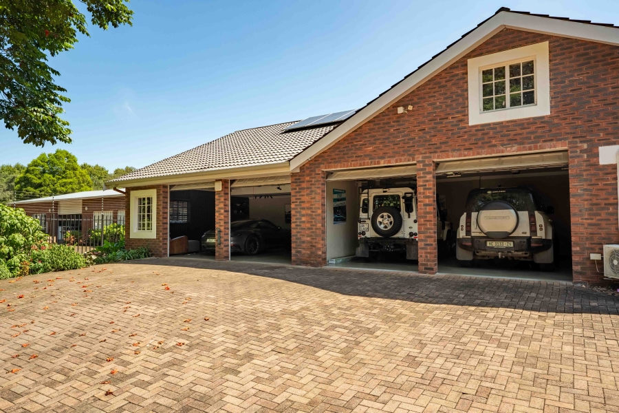 4 Bedroom Property for Sale in Alverstone KwaZulu-Natal