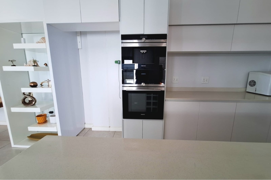 3 Bedroom Property for Sale in Salt Rock KwaZulu-Natal