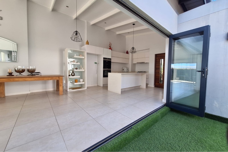 3 Bedroom Property for Sale in Salt Rock KwaZulu-Natal