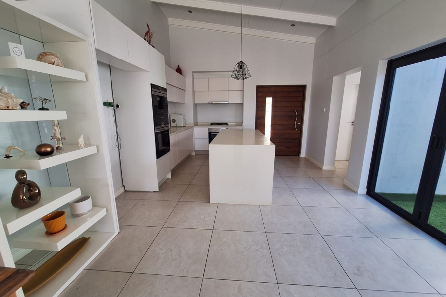 3 Bedroom Property for Sale in Salt Rock KwaZulu-Natal