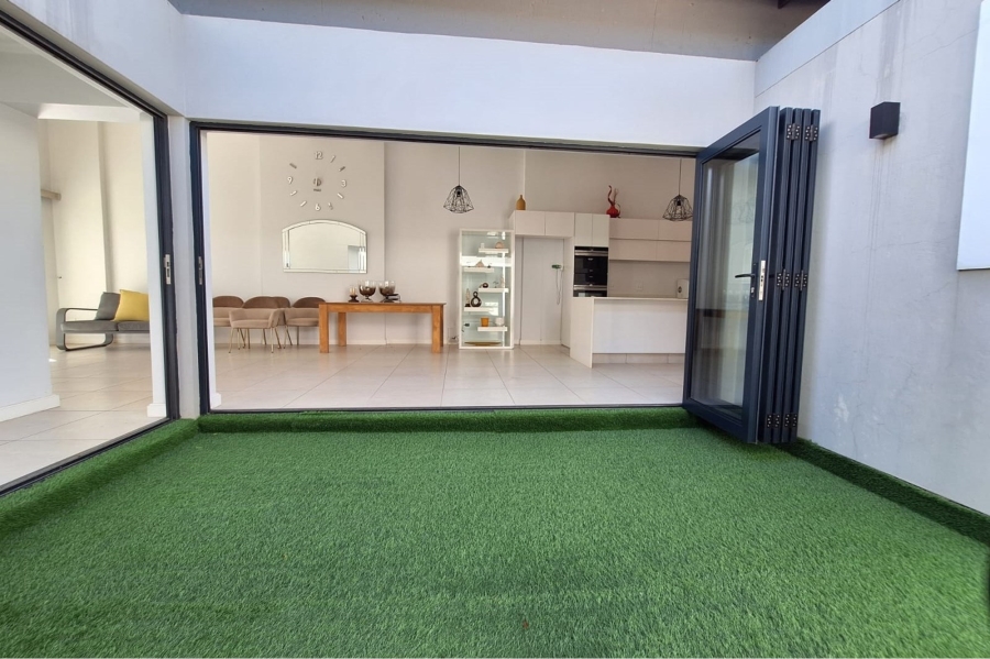 3 Bedroom Property for Sale in Salt Rock KwaZulu-Natal
