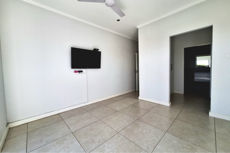 3 Bedroom Property for Sale in Salt Rock KwaZulu-Natal