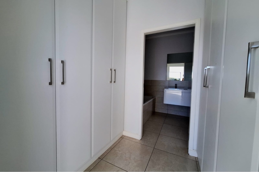 3 Bedroom Property for Sale in Salt Rock KwaZulu-Natal