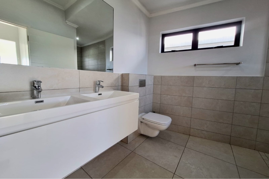3 Bedroom Property for Sale in Salt Rock KwaZulu-Natal