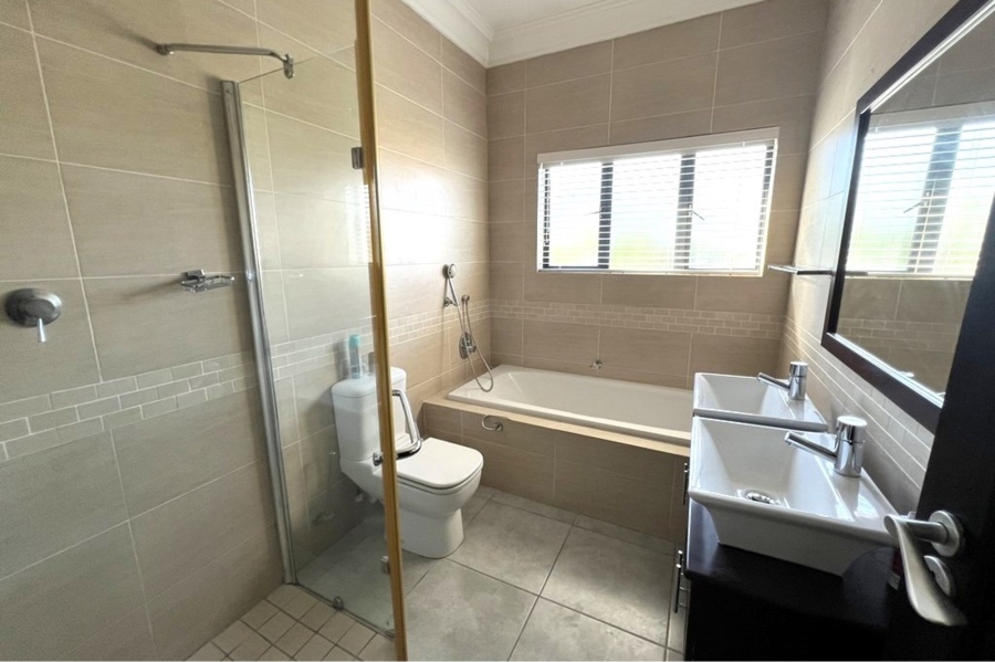 4 Bedroom Property for Sale in Shakas Rock KwaZulu-Natal