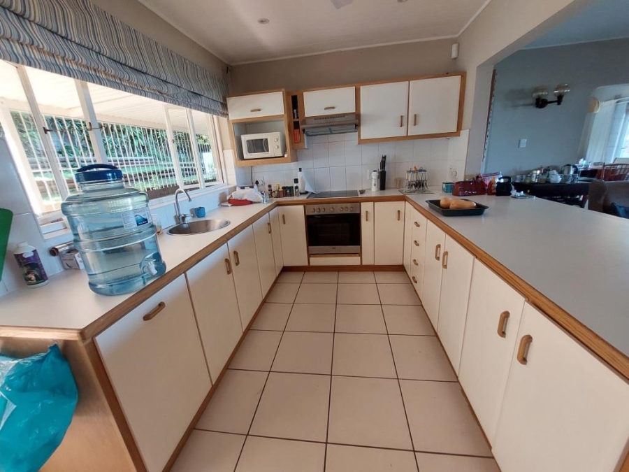 4 Bedroom Property for Sale in Palm Beach KwaZulu-Natal