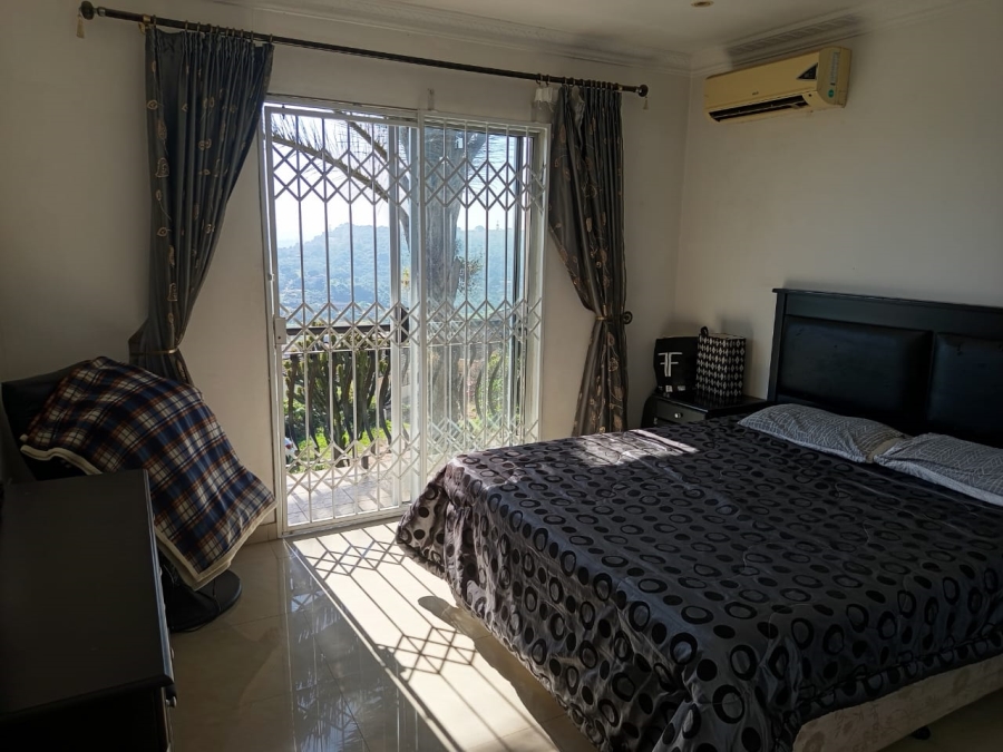 4 Bedroom Property for Sale in Dawncrest KwaZulu-Natal