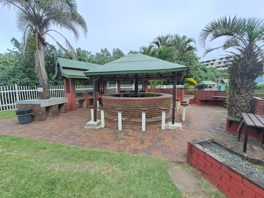 2 Bedroom Property for Sale in Manaba Beach KwaZulu-Natal