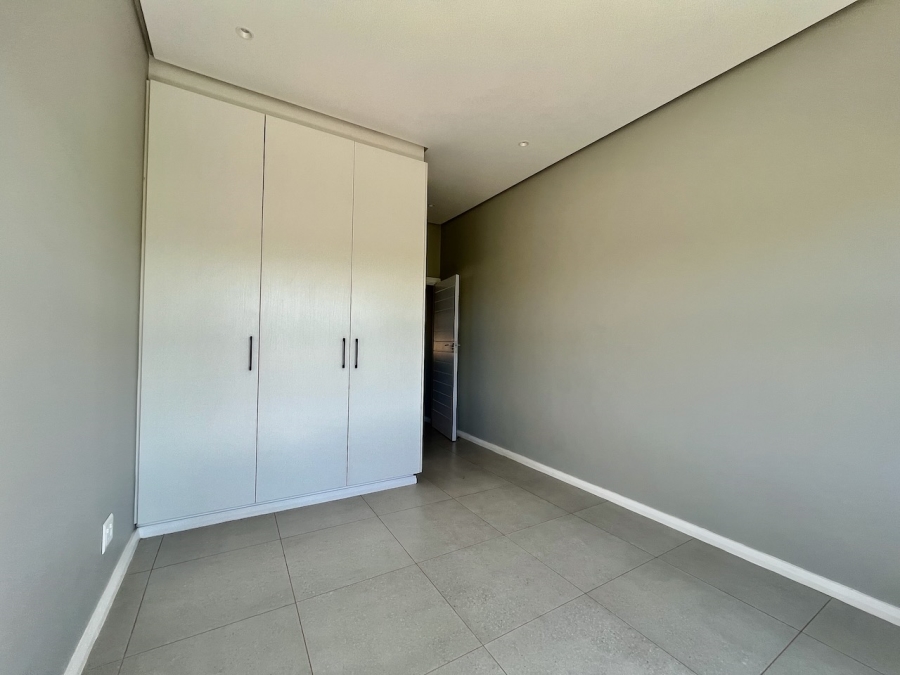 To Let 2 Bedroom Property for Rent in Palm Lakes Estate KwaZulu-Natal
