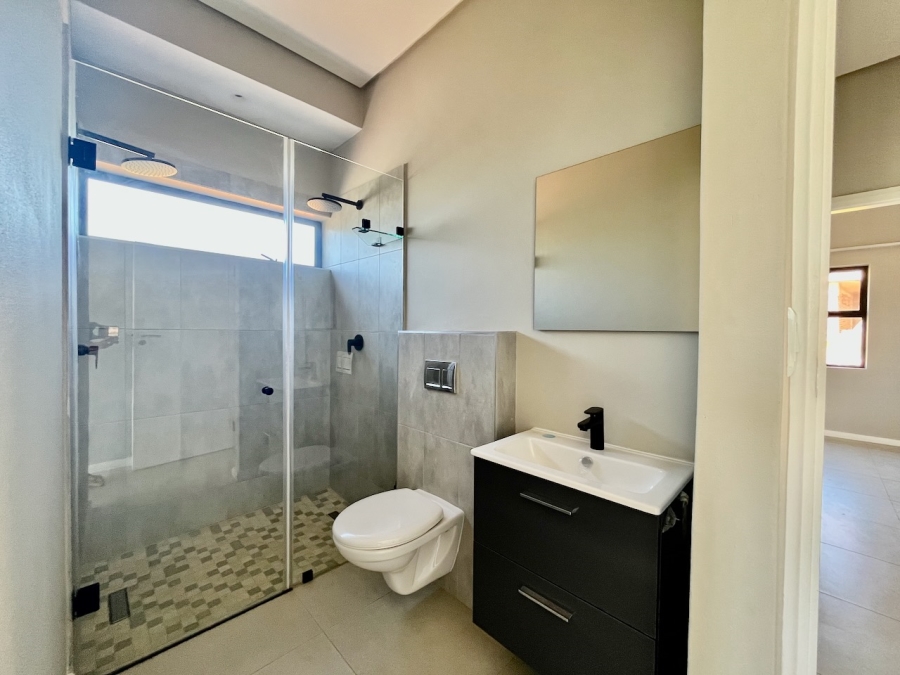 To Let 2 Bedroom Property for Rent in Palm Lakes Estate KwaZulu-Natal