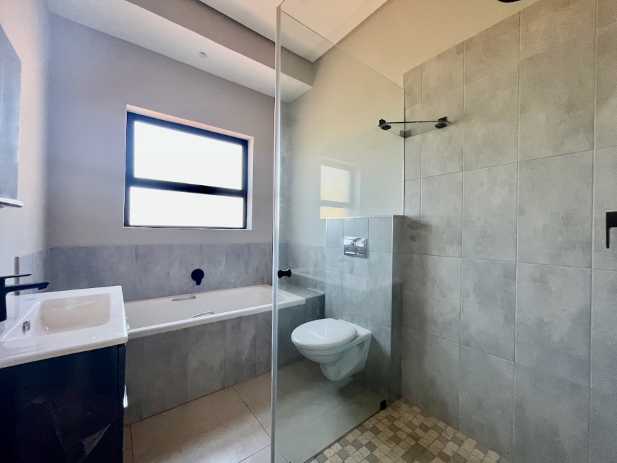 To Let 2 Bedroom Property for Rent in Palm Lakes Estate KwaZulu-Natal